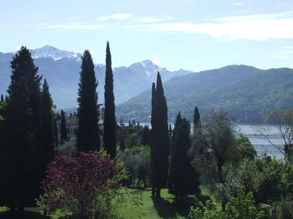 Villa Edy Apartments Tremezzina Pokoj fotografie